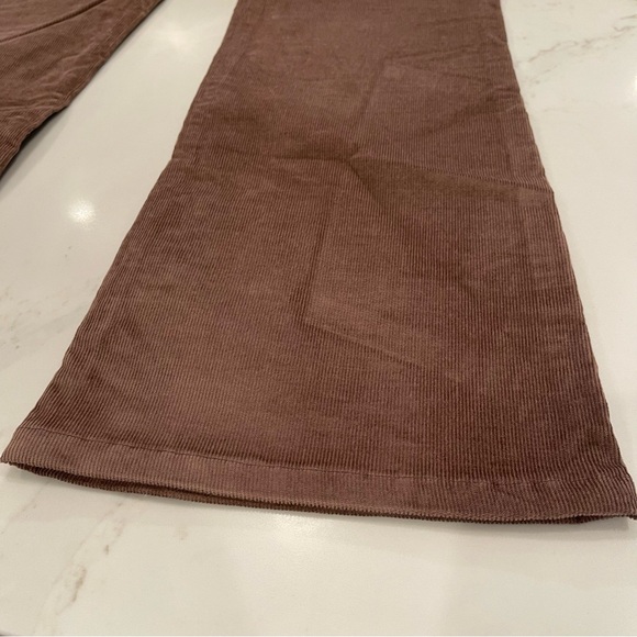 WORN ONCE! Old Navy Woman’s Higher High-Rise Flare Brown Corduroy Pants - Picture 12 of 15
